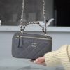 Chanel 23k 小双C”手柄长盒子 灰色 图1