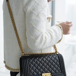 Chanel Leboy 小羊皮黑金中号 图1