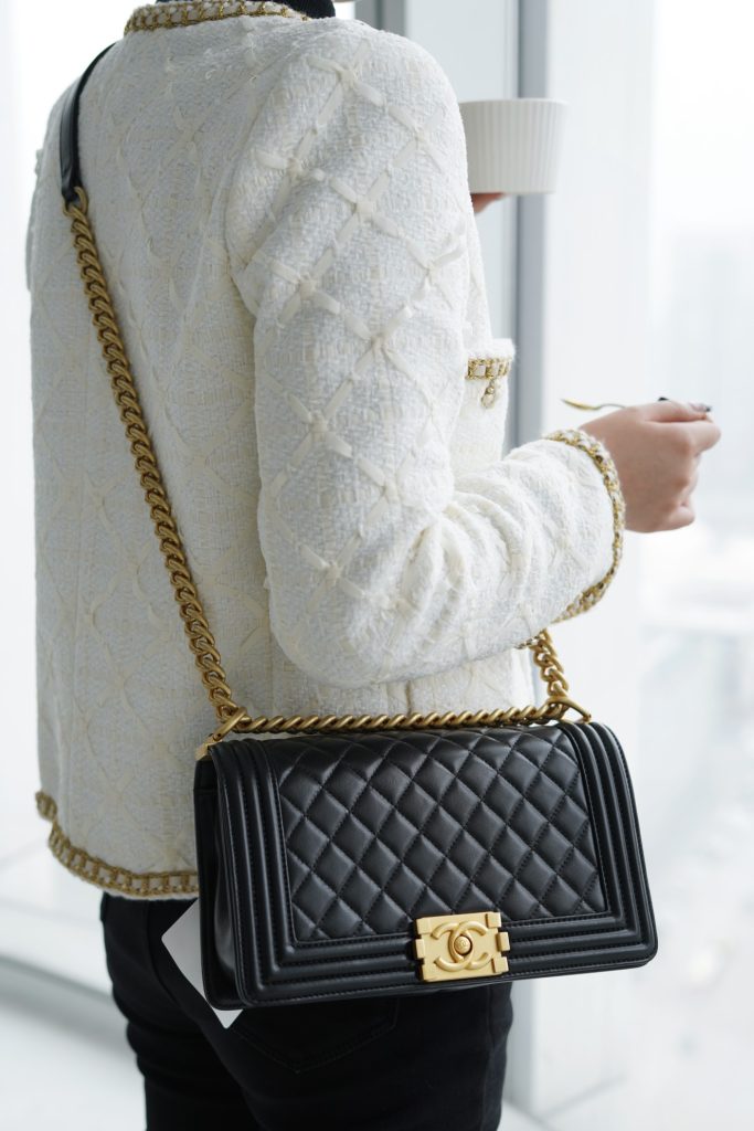 Chanel Leboy 小羊皮黑金中号 图1