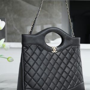 Chanel 31bag 大号黑色 褶皱小牛皮 图4