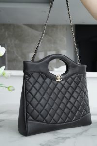 Chanel 31bag 大号黑色 褶皱小牛皮 图4