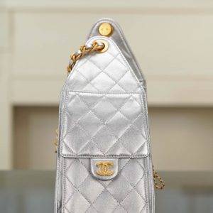Chanel small hobo 银色 小号 图6