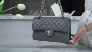 CF Classic Flap|小号 羊皮 深灰ʚྀིɞ 图1