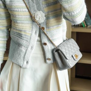 Chanel 金球方胖子 灰蓝色 图5