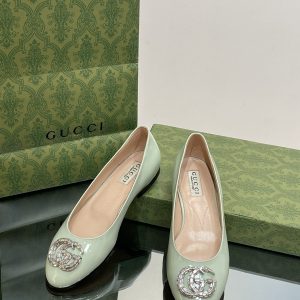 GuCC高端精品 2023平底芭蕾鞋水晶钻双G扣新款单鞋凉鞋原汁原味原单品质!每个细节皆经过精心细致打造,可与ZG对比如 图1