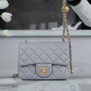 Chanel 金属球方胖子 浅灰 图1