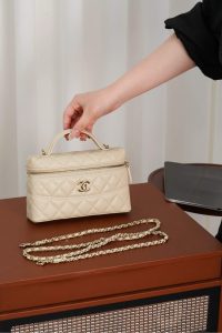 Chanel 25c 手柄盒子包 荔枝牛 米白 图7
