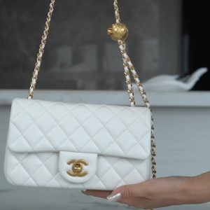 Chanel 金属球 Mini 仙女白 图1