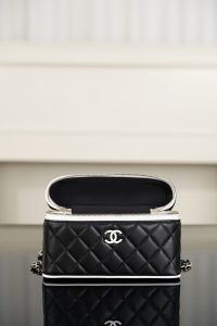 Chanel 26ss隐藏款 熊猫拼色LP盒子包 图7