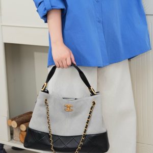Chanel 25A 麂皮购物袋 灰色小号 图4