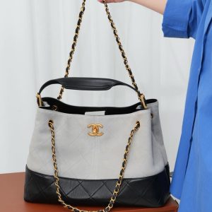 Chanel 25A 麂皮购物袋 灰色小号 图8