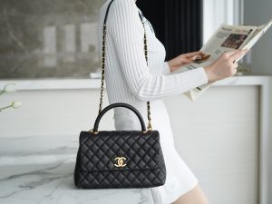 CHANEL Coco handle 牛皮手柄 黑色 中号 图1