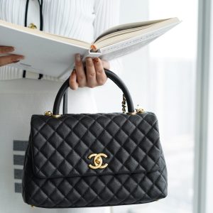 CHANEL Coco handle 牛皮手柄 黑色 中号 图6