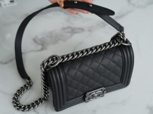Chanel Leboy 大球纹 黑银小号 图8