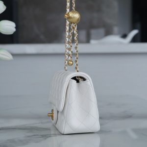 Chanel 金属球方胖子 白色 图5