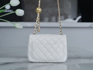 Chanel 金属球方胖子 白色 图3