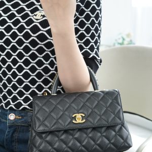 CHANEL 23P Coco handle 黑色 小号 图4