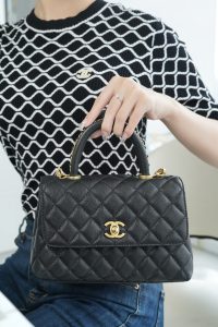 CHANEL 23P Coco handle 黑色 小号 图8