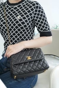 CHANEL 23P Coco handle 黑色 小号 图9