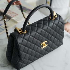 CHANEL Coco handle 牛皮手柄 黑色 中号 图4