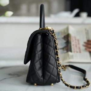 CHANEL Coco handle 牛皮手柄 黑色 中号 图5