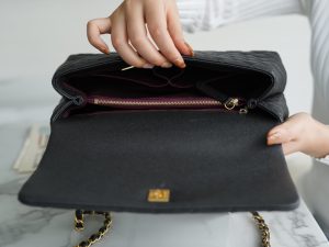 CHANEL Coco handle 牛皮手柄 黑色 中号 图8