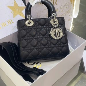 视频细节鉴赏 图1