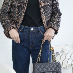 Chanel 金属球 Mini深灰色 图5