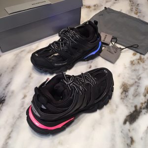 巴黎世家👟 dU0U0qmnDk1j 图1
