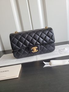 23k新版金球 羊皮金属球mini CF方胖子金珠可调节斜挎单肩包 1787 尺寸:20cm 图5