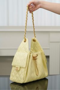 Chanel small hobo 小鸡黄 小号 图4
