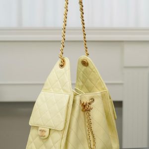 Chanel small hobo 小鸡黄 小号 图4