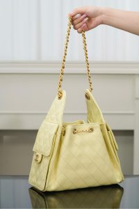 Chanel small hobo 小鸡黄 小号 图5