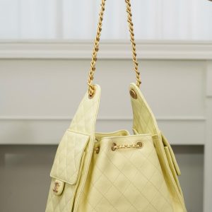 Chanel small hobo 小鸡黄 小号 图5