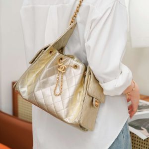 Chanel small hobo 香槟金 鱼子酱 小号 图9