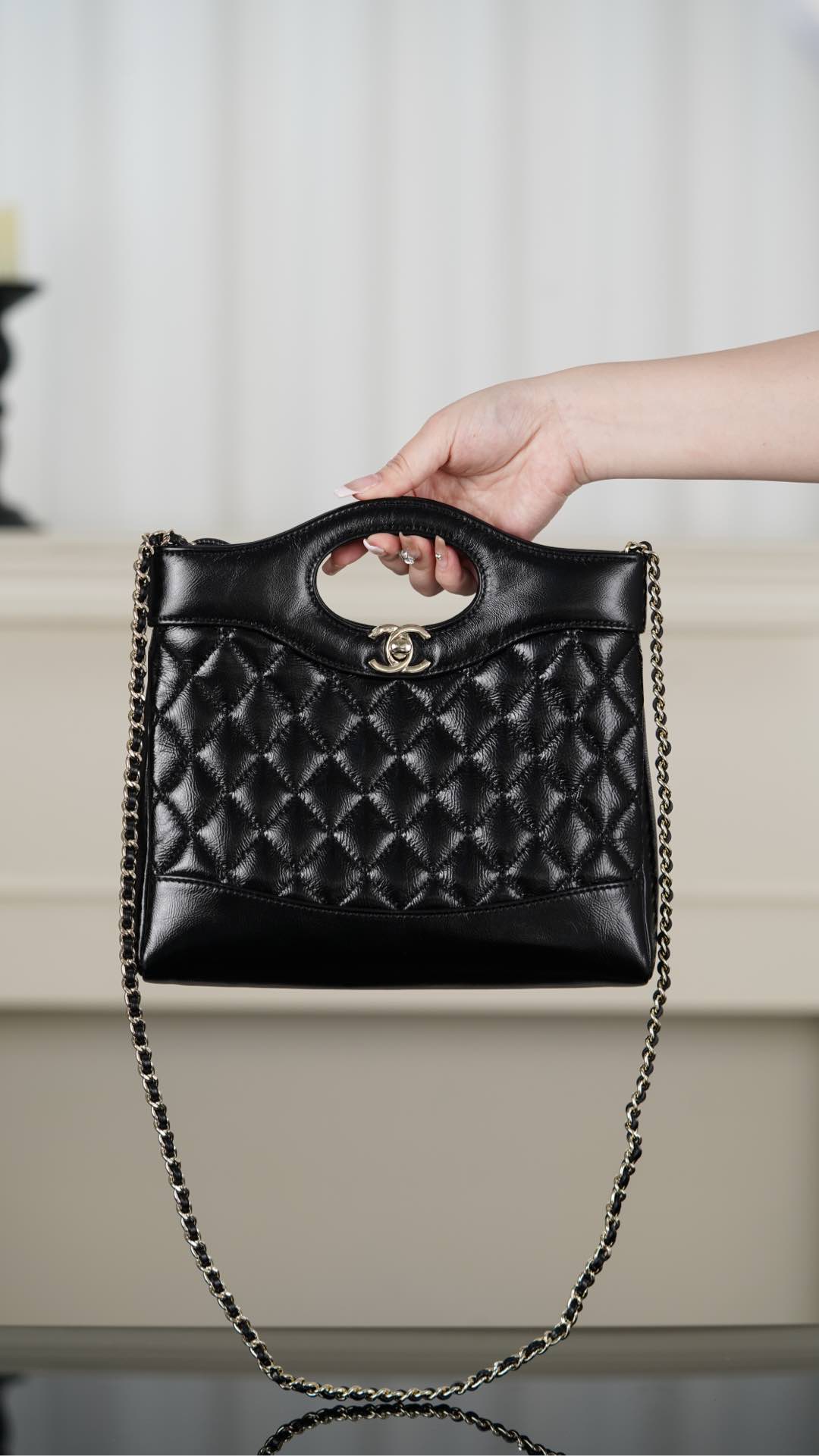 Chanel 31bag Mini 黑金 图1