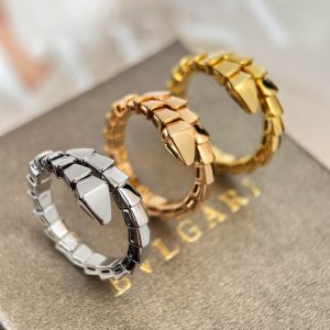 宝格丽光面蛇骨戒指 图1