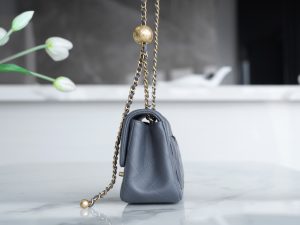 Chanel 金属球方胖子 深灰色 图8