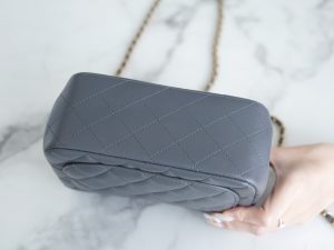 Chanel 金属球方胖子 深灰色 图9