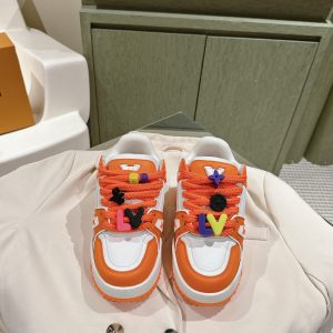 顶级(胖版升级) | 2024 ss 全牛皮情侣装LV 路易威登新款Trainer 图1