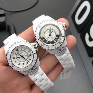 超级陶瓷新品——香奈儿J12系列33腕表,采用与原版一致的高密度钢化陶瓷材质铸造而成,质地轻 抗磨损 不过敏 永不褪色, 图1