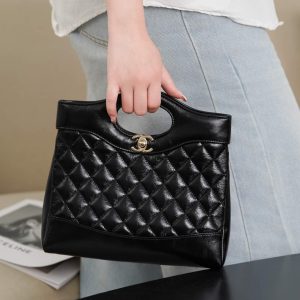 Chanel 31bag Mini 黑金 图4