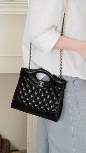 Chanel 31bag Mini 黑金 图2