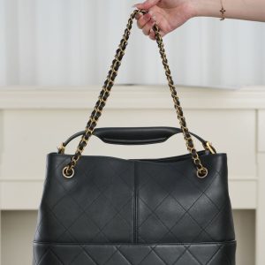 Chanel 25A 购物袋 原厂黑牛 小号 图6