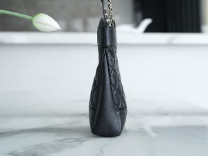 Chanel 31bag mini 黑色 褶皱小牛皮 图7