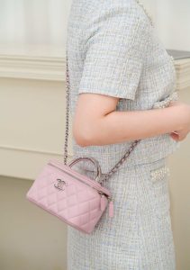 Chanel 25P 隐藏款 手柄长盒子包 粉色 荔枝牛 图3