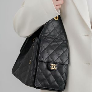 Chanel small hobo 抽绳水桶包 黑金鱼子酱 小号 图3