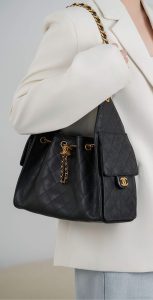 Chanel small hobo 抽绳水桶包 黑金鱼子酱 小号 图4