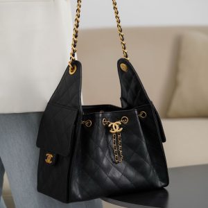 Chanel small hobo 抽绳水桶包 黑金鱼子酱 小号 图7