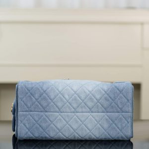 Chanel hobo bag 浅蓝牛仔 中号 图10